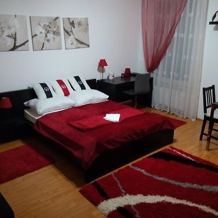 Debrecenter Apartman Номер фото