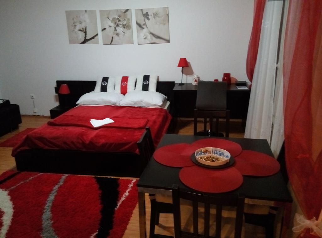 Debrecenter Apartman Экстерьер фото